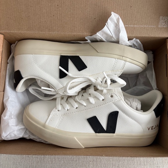 NEW Veja Campo White & Black Sneakers | Size 6 / EU 37 | New in Box (NIB) - Picture 7 of 17